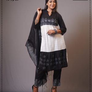 Excessive Stylish Media Block & Embroidery Work Women's Kameez Set