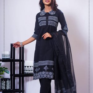 New Arrivals Embroidery Kameez Set for Traditional Occasion