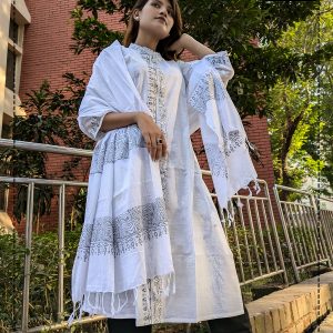 New Exclusive Fashionable Cotton Kameez Set