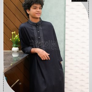 Sadakalo Presents Fashionably Black Color Panjabi at This Eid